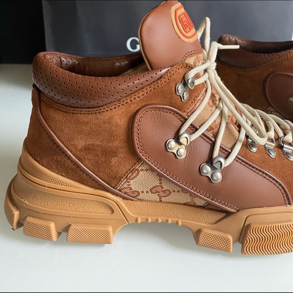 Gucci Flashtrek Sneakers - Picture 3 of 6